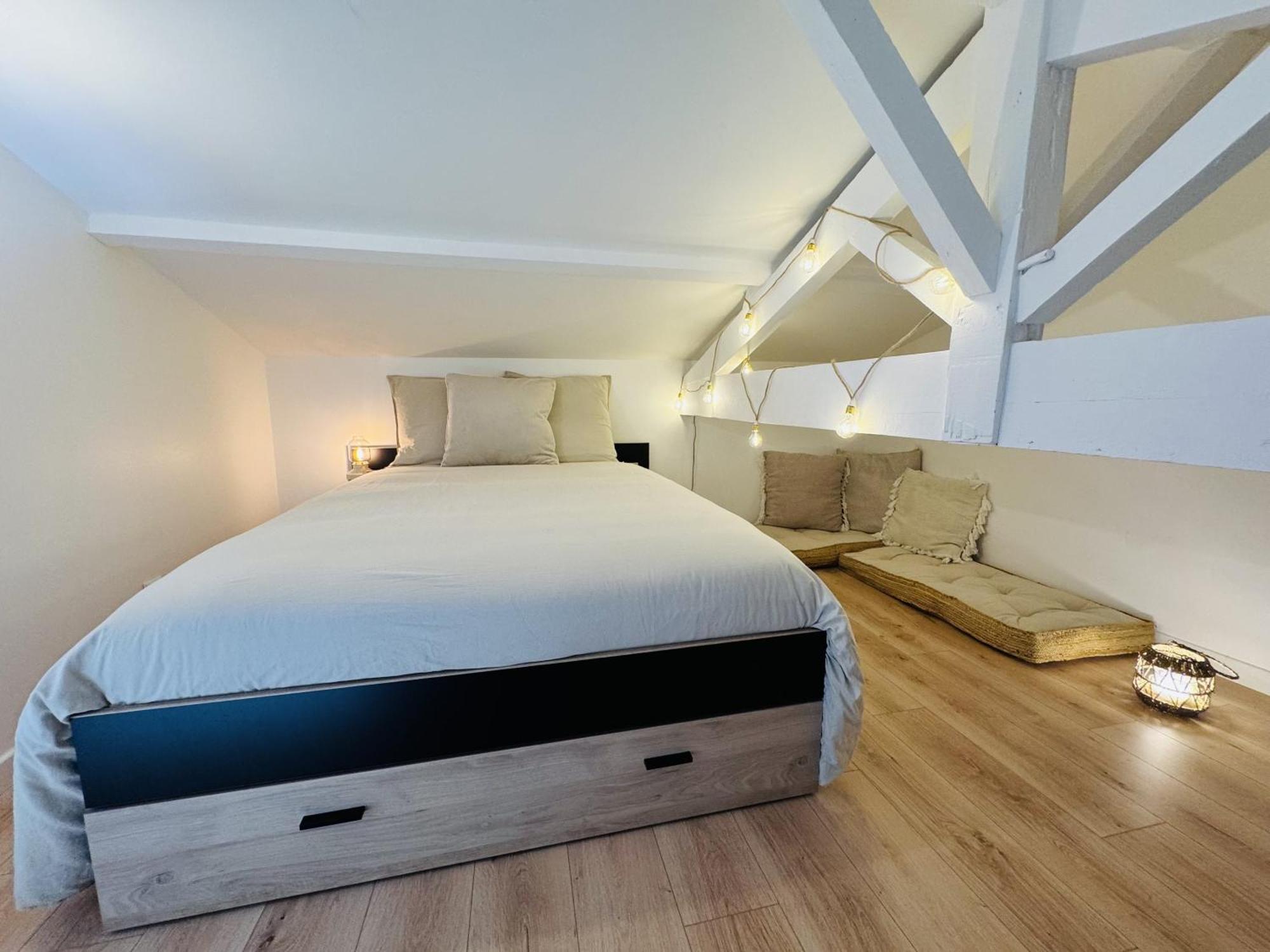 Le Piccolo - Appartement Cosy - Wifi べグル エクステリア 写真